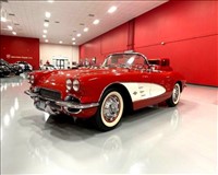 1961 CHEVROLET CORVETTE 10867SAM104509 INTERSTATE CLASSIC CARS LLC 