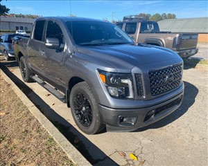2018 NISSAN TITAN 1N6AA1E6XJN518137 MOODY MOTORS 