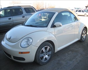2006 VOLKSWAGEN NEW BEETLE 3VWRF31Y56M320039 CARZ R US #1 
