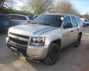 2013 CHEVROLET TAHOE 1GNLC2E02DR124904 CARZ R US #1 