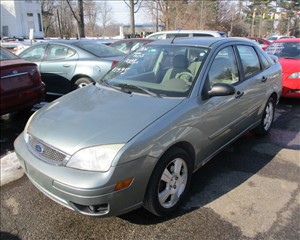 2006 FORD FOCUS 1FAFP34N06W222191 CENTER ROAD AUTO SALES, INC. 
