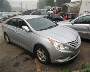 2013 HYUNDAI SONATA 5NPEB4AC7DH568254 CENTER ROAD AUTO SALES, INC. 