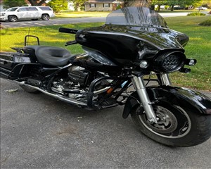 2008 HARLEY DAVIDSON FLHX 1HD1KB4108Y707110 10TH WARD AUTO SALES, INC. 