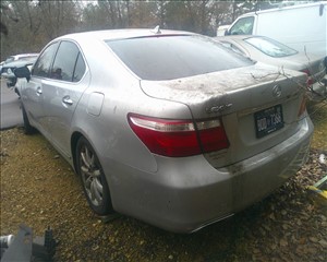 2007 LEXUS LS JTHBL46F575031520 OB AUTO, LLC 