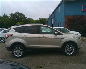 2018 FORD ESCAPE 1FMCU0GD7JUB85907 OB AUTO, LLC 