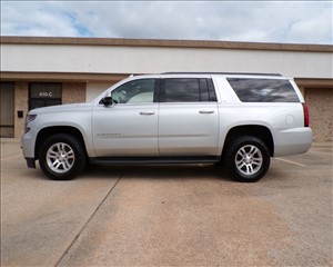 2017 CHEVROLET SUBURBAN 1GNSCHKC9HR119170 A & P AUTO SERVICE INC 