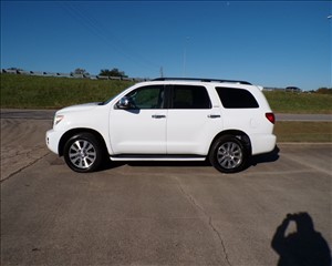 2016 TOYOTA SEQUOIA 5TDKY5G19GS064784 A & P AUTO SERVICE INC 