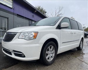 2011 CHRYSLER TOWN & COUNTRY 2A4RR5DG3BR745734 CARMEN'S AUTO SALES III 