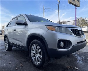 2011 KIA SORENTO 5XYKU3A12BG057822 CARMEN'S AUTO SALES III 