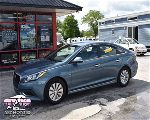 2016 HYUNDAI SONATA KMHE24L16GA039509 ABC Motors 