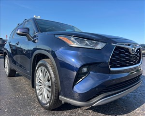 2022 TOYOTA HIGHLANDER HYBR 5TDEBRCH1NS092956 VIP AUTO SALES & SERVICE, LLC 
