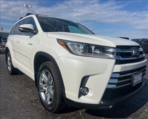 2017 TOYOTA HIGHLANDER 5TDDGRFH6HS028232 VIP AUTO SALES & SERVICE, LLC 