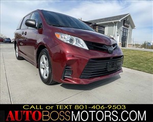 2019 TOYOTA SIENNA 5TDZZ3DCXKS002583 AUTOBOSS 