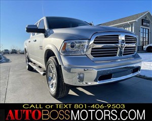 2017 RAM 1500 1C6RR7NTXHS527754 AUTOBOSS 