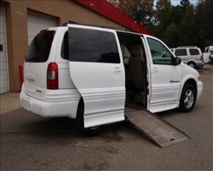 2005 PONTIAC MONTANA 1G5DV13E15D141179 VANTASTIC MOBILITY SALES, LLC 