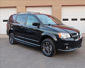 2017 DODGE GRAND CARAVAN 2C4RDGCG5HR558392 VANTASTIC MOBILITY SALES, LLC 