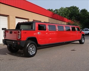 2005 HUMMER H2 SUT 5GRGN22UX5H118866 VANTASTIC MOBILITY SALES, LLC 