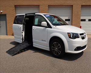 2019 DODGE GRAND CARAVAN 2C4RDGEG4KR565984 VANTASTIC MOBILITY SALES, LLC 