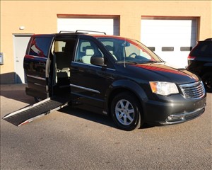 2011 CHRYSLER TOWN & COUNTRY 2A4RR5DG9BR734527 VANTASTIC MOBILITY SALES, LLC 