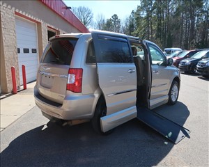 2012 CHRYSLER TOWN & COUNTRY 2C4RC1GG4CR368490 VANTASTIC MOBILITY SALES, LLC 