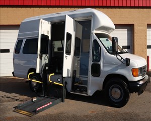 2003 FORD ECONOLINE 1FTSS34LX3HB66301 VANTASTIC MOBILITY SALES, LLC 