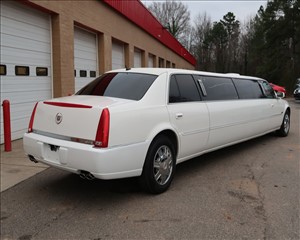 2008 CADILLAC SEDAN DEVILLE 1GEEK90Y78U550379 VANTASTIC MOBILITY SALES, LLC 