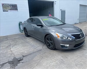 2014 NISSAN ALTIMA 1N4AL3AP0EC404193 THE STRONG ST. MOSES AUTO SALES LLC 