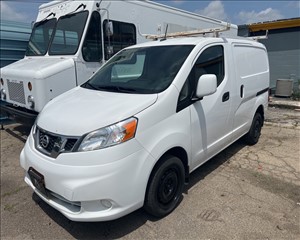 2015 NISSAN NV200 3N6CM0KN0FK733450 CONNECT TRUCK AND VAN CENTER 
